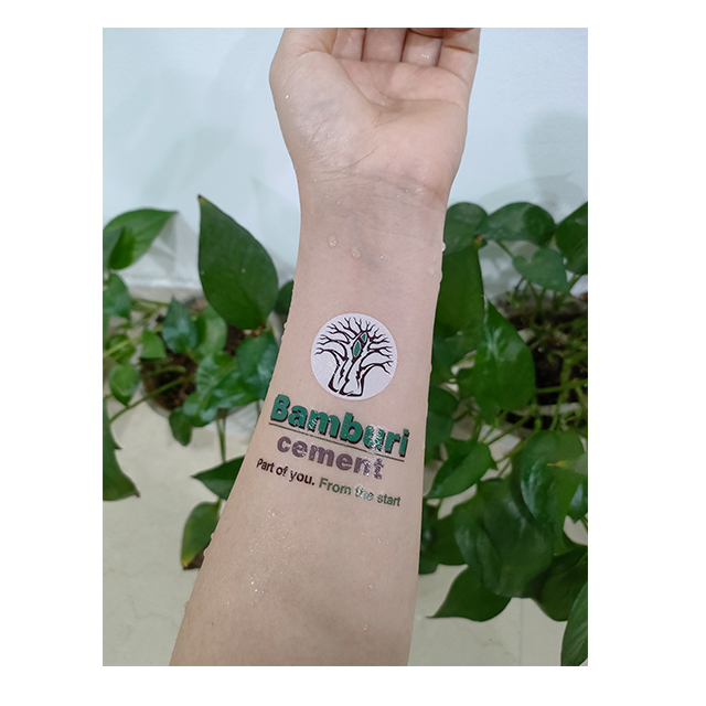 Stampa CMYK + bianco