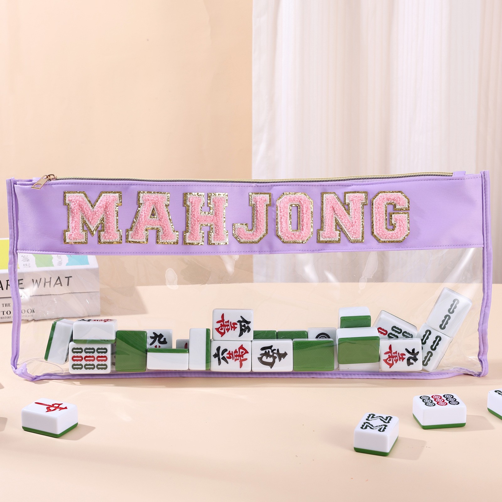 Mahjong Léopard Rouge et un sac violet