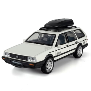 1:32 noel baba'nın eski pikap Classics pres döküm Model araba Metal geri çekme sesli oyuncak ve hafif çocuk uygun süslemeleri süs - Product Image 1
