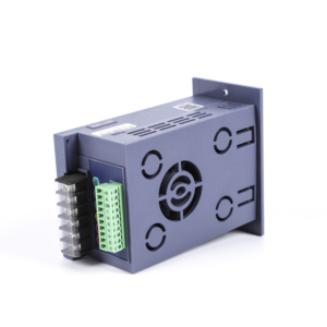 Convertidor de frecuencia trifásico de 220V de tamaño pequeño, Unidad de frecuencia Variable Simple para Control de Motor de CA VFD - Product Image 4