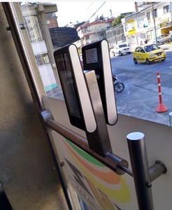 New Free API Multi Face Recognition Time AttendanceとModule 4M Long長距離Living Body Detection Access Controlシステム - Product Image 6