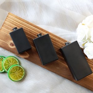 Di alta qualità vuota stile semplice forma rettangolare contenitore di profumo bottiglia di vetro con coperchio personalizzato