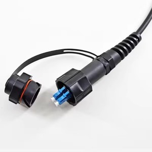 IP 68กันน้ำ MINI SC APC 1F G657A2 FTTH สายเคเบิ้ล pigtail 50M LC เชื่อมต่อ MPO Type สำหรับ5G เครือข่าย POE