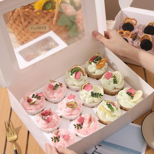 Contenitori lunghi rettangolari moderni in carta Kraft Mini confezione trasparente a 3 livelli - Product Image 1