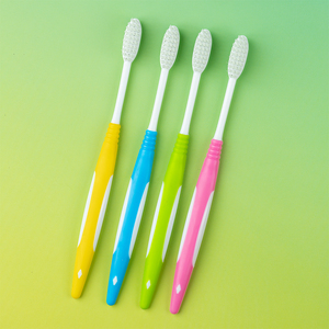 高品质成人可重复使用手动牙刷多色设计家用超市用品 - Product Image 5