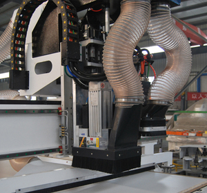 1200*2400mm Cnc Router macchina per la lavorazione del legno con Auto piattaforma di carico e scarico per armadi che fanno - Product Image 6