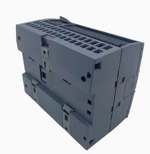 Siemens S7-1200 CPU 1215C 6ES7215-1HG40-0XB0 DC/DC/relè PLC con 14 ingressi e 10 uscite relè Controller di sistema DC dedicato - Product Image 2