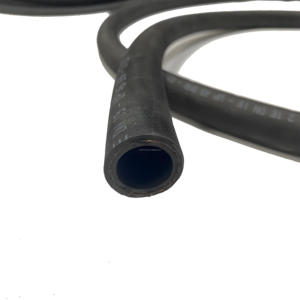 Industrial 2TE 45bar Low Pressure Rubber <strong>Hoses</strong> Black Synthetic Smooth Surface Steel Wire Reinforcement for Oil Air Cutting - Product Image 1