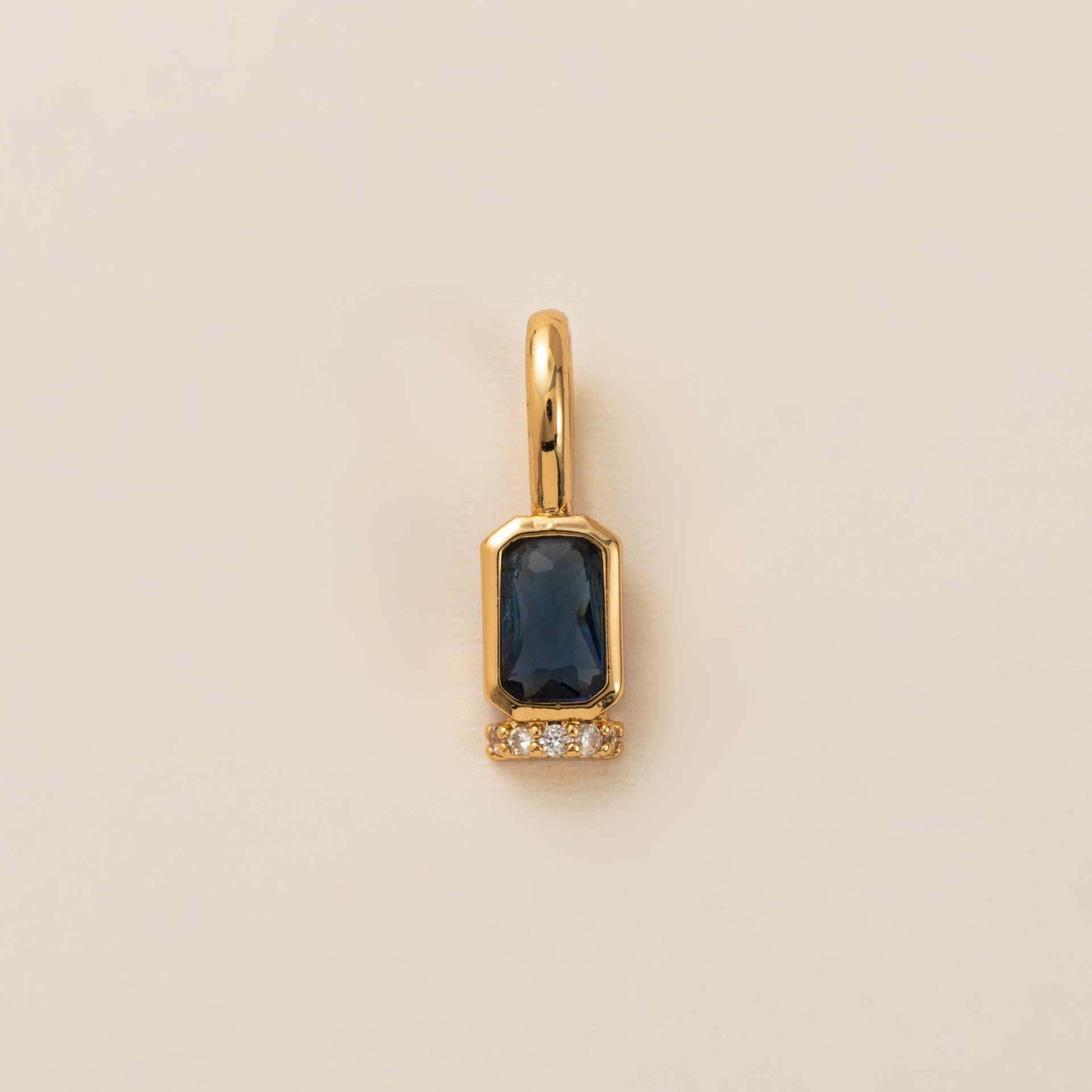 September pendant