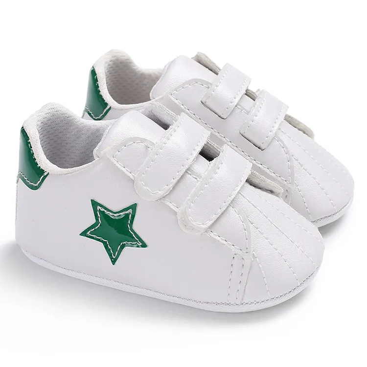 Venta caliente bebé niños niñas zapatos con patrón de estrella suave zapatos para caminar