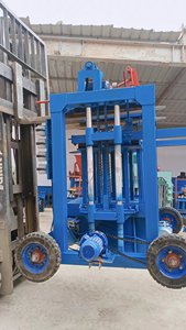 A Large Mobile <strong>Brick</strong> <strong>Machine</strong> with Convenient <strong>and</strong> Fast, Low Power Consumption, Energy Conservation <strong>and</strong> Environmental protection - Product Image 3