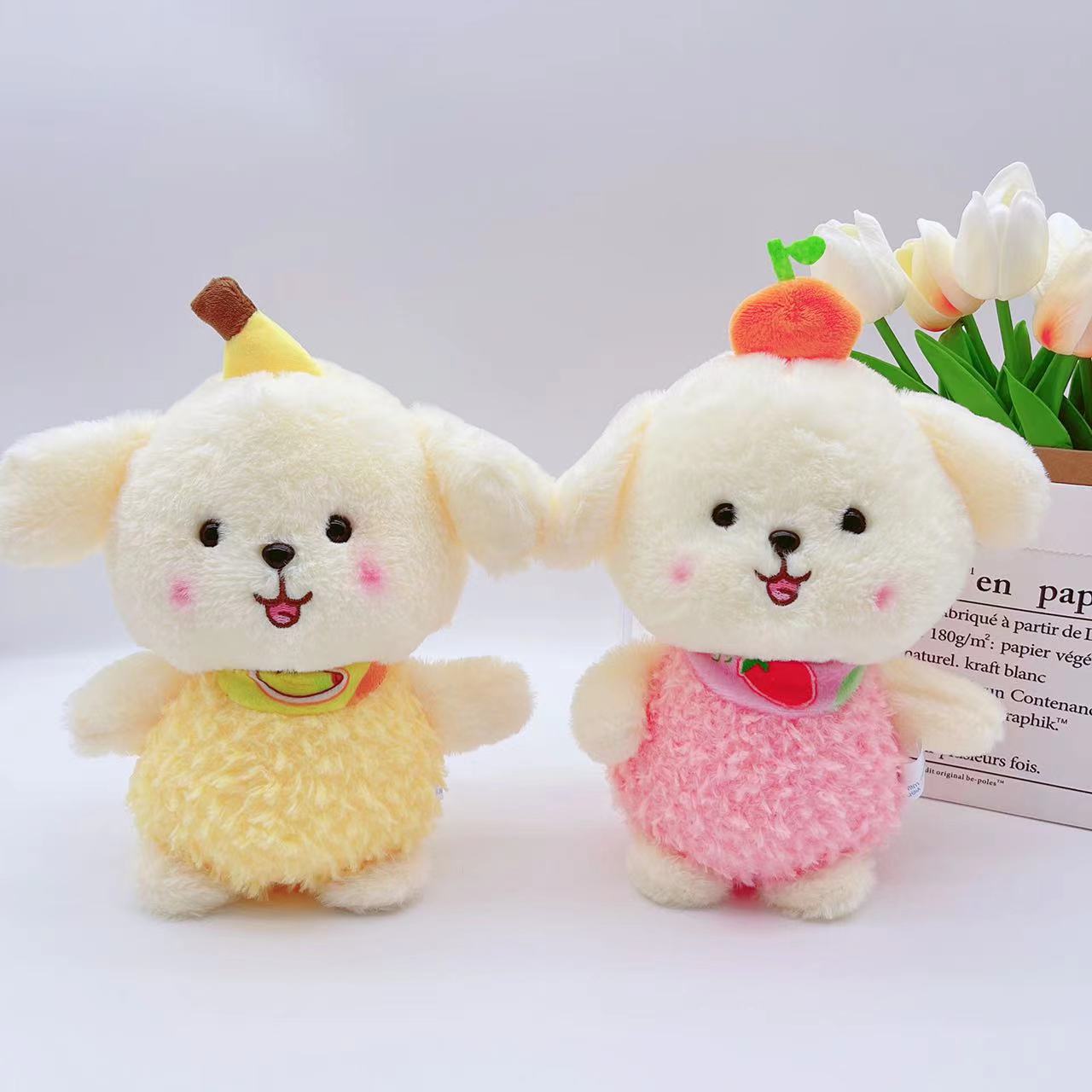 Chiens aux fruits.