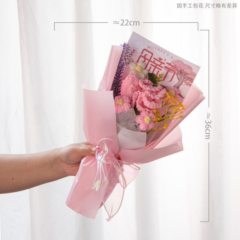 ช่อดอกไม้คาร์เนชั่นสีชมพูไล่ระดับขนาดกลาง