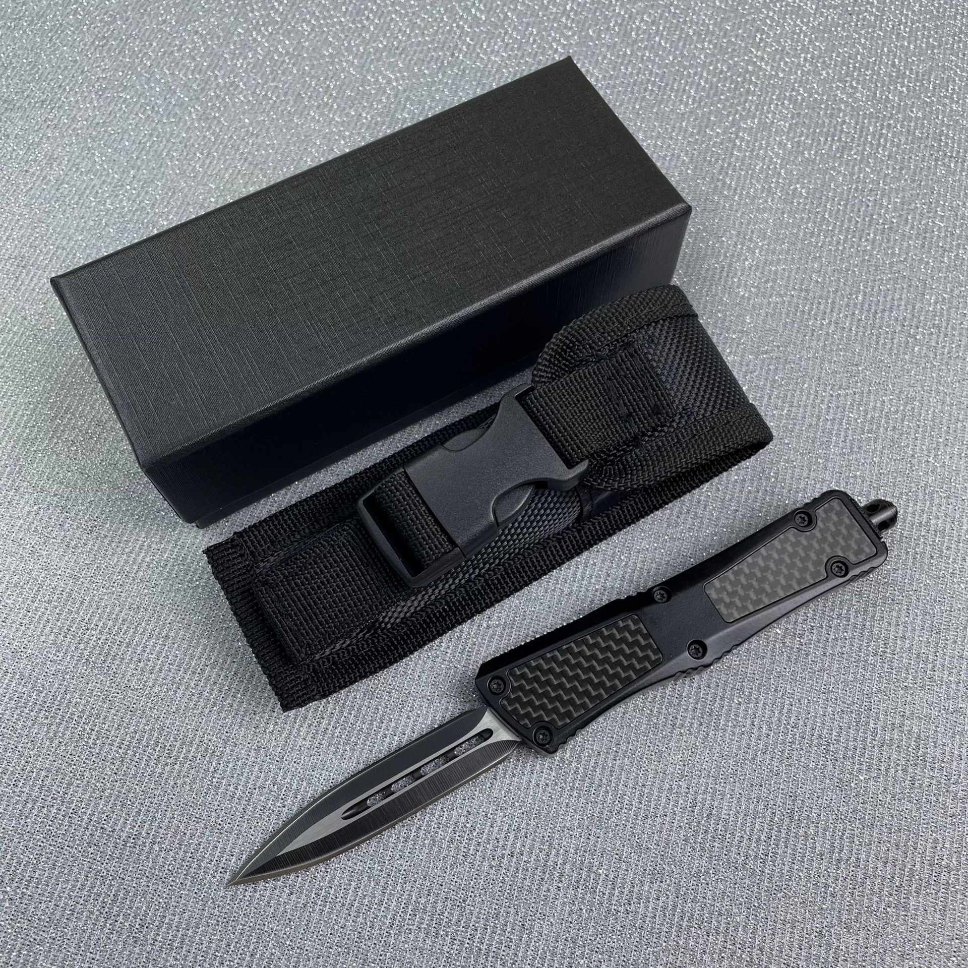 Noir à double tranchant