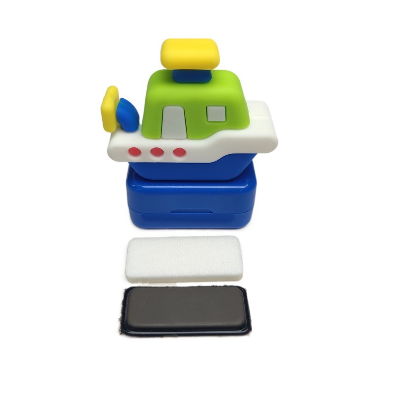 Petits bateaux