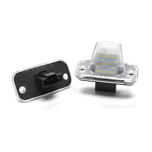 フォルクスワーゲンVWT4トランスポーターキャディCAMPMOBジェッタパサートB5B6シンクロテールナンバーランプ用エラーフリーLEDナンバープレートライト - Product Image 5