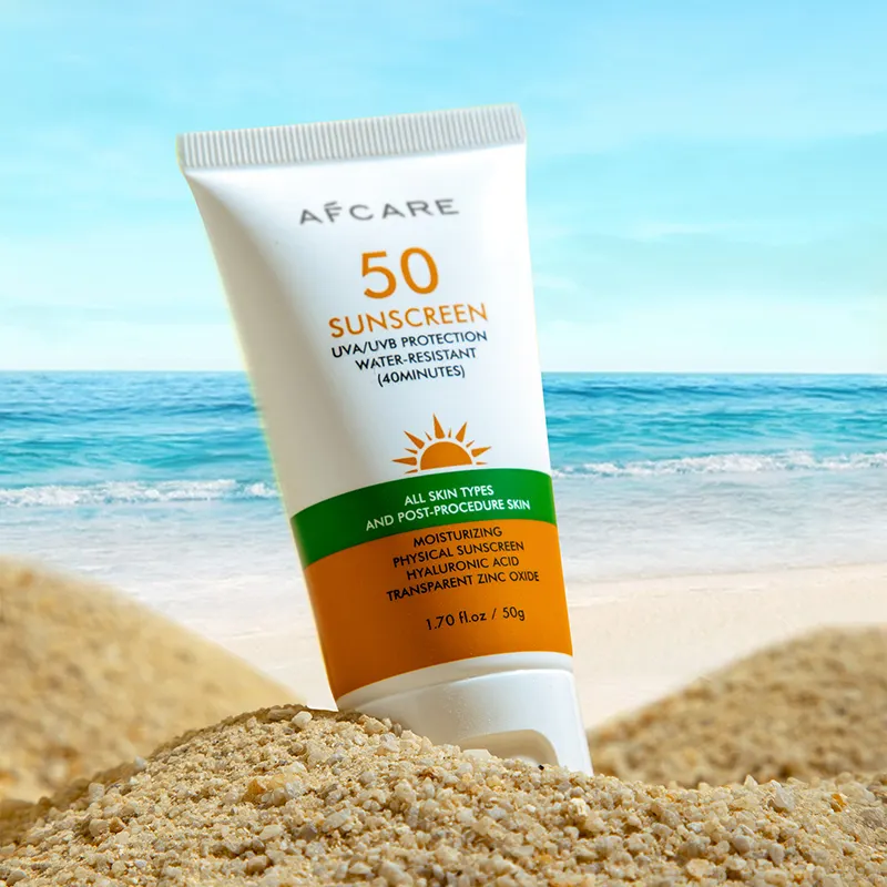 Crème solaire personnalisée FPS 50 sans cruauté Hydratant éclaircissant et organique Minéral UV Ecran solaire parfait