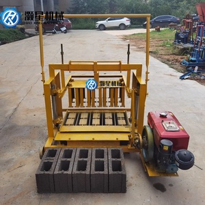 QT4-35B Brick <strong>Block</strong> <strong>Making</strong> <strong>Machine</strong> With Hopper <strong>Automatic</strong> Cement Hollow Brick <strong>Making</strong> <strong>Machine</strong> One for Multiple Use - Product Image 3