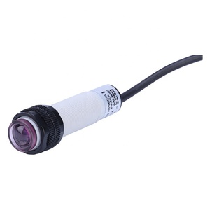 Sensor fotoeléctrico reflectante difuso DC de larga distancia, 18mm - Product Image 2