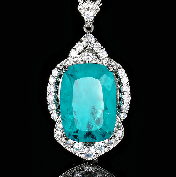 Pendentif PA bleu avec chaîne Chopin