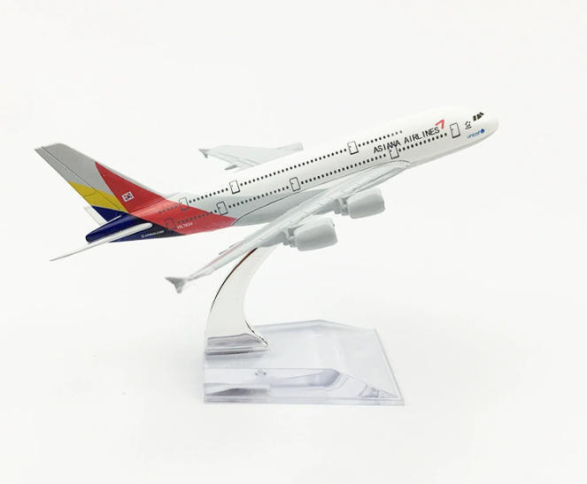 White-Asiana Airlines