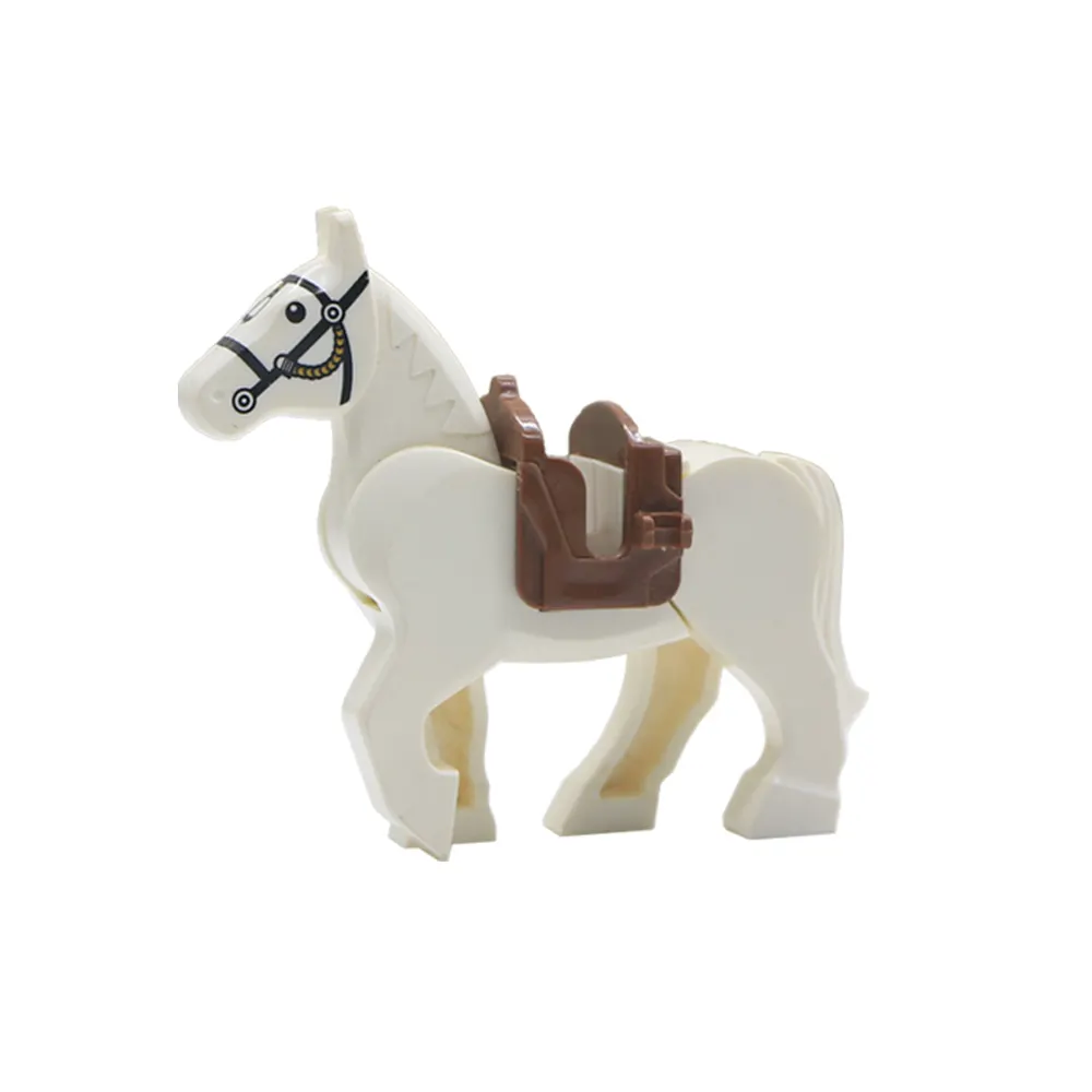 2つのクリップが付いている馬のキャメルカウサドルのための茶色の動物サドル中世の騎士フィギュアアクセサリービルディングブロックMOCレンガのおもちゃ