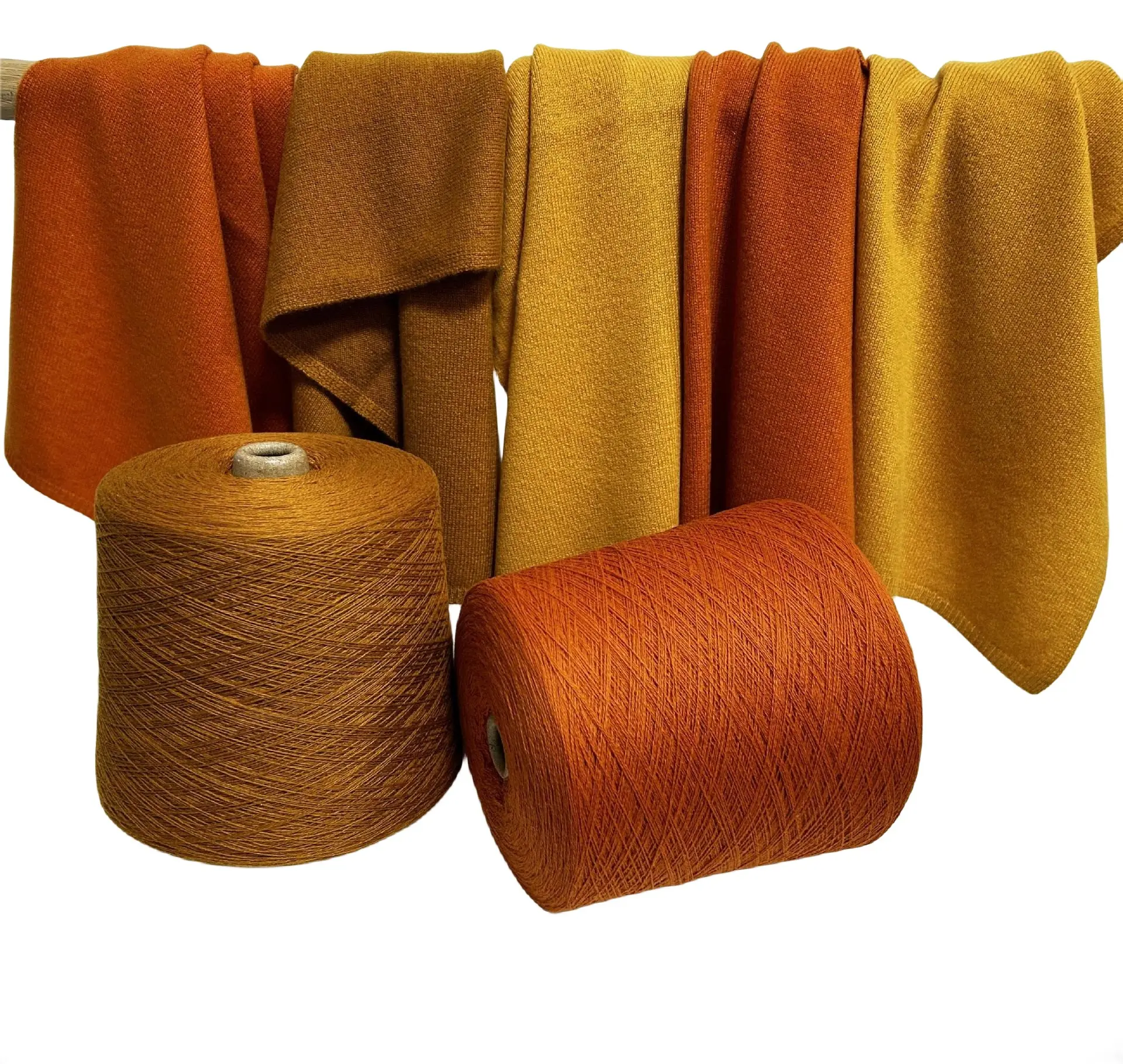 Filato di lana 100% Multi-colore Pilling resistenza 2/16Nm di lana Merino di alta qualità