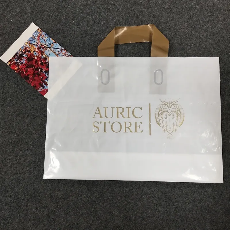 Quality Plastic Bag Reusable Bag grocery Fancy Shopping Plastic Clothing Bags Logo With Handle