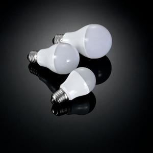 Free Sample Factory Sale 3w 5w 7w 9w 12w LED Bulb Lamp <strong>B22</strong> E27 LED <strong>Light</strong> Bulb LED Bulb E27 - Product Image 2