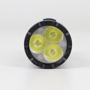 ไฟฉาย LED ชาร์จไฟได้แบตเตอรี่ Li-ion อะลูมิเนียมกำลังสูง800ลูเมน EN62471 ROHS bsci ไฟฉายพลังงานสูง - Product Image 4