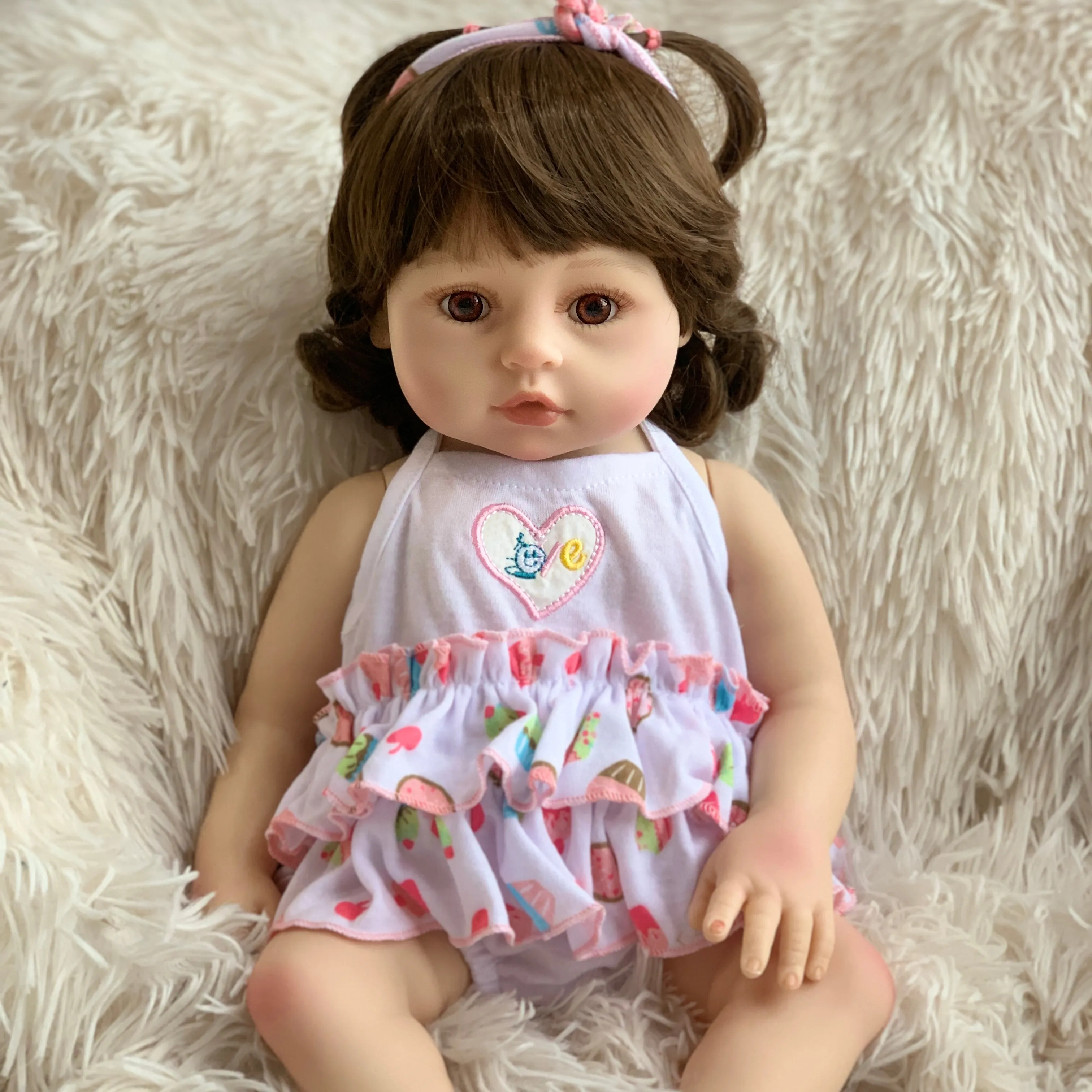 R&B atacado de polegadas realista mini bebê recém-nascido modelo realista Loli roupas para meninas realista crianças silicone bonecas reborn