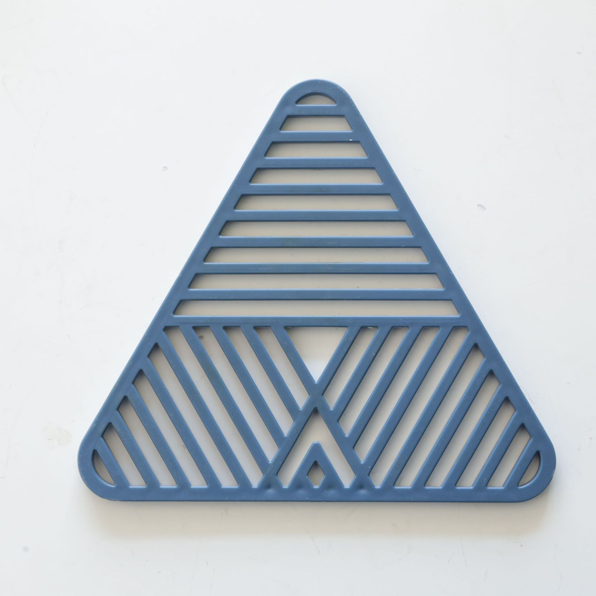 Blue triangle