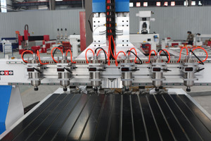 Multi husillo 3D CNC tallado enrutador madera 4*8 máquina 1325 con 4 ejes rotativos con controlador DSP - Product Image 5