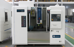 High Quality <strong>Cnc</strong> Machining Center VMC650 <strong>Cnc</strong> 5 Axis Machining Center With Fanuc Turning Machine With Linear Guideway - Product Image 3