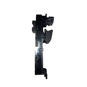 1J3959857A 1J3 959 857 Volkswagen GOLF MK4 1998-2004 için bir sürücü tarafı ön elektrikli cam güç anahtarı - Product Image 3
