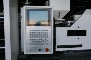 中国工厂双色水瓶杯制造机双色塑料牙刷杯注塑机 - Product Image 5
