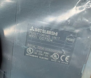 Nuovissimo modulo Controller logico programmabile originale mitMitsubishi QD75D4 (PLC) PLCPac e modulo di posizionamento Controller dedicato - Product Image 1