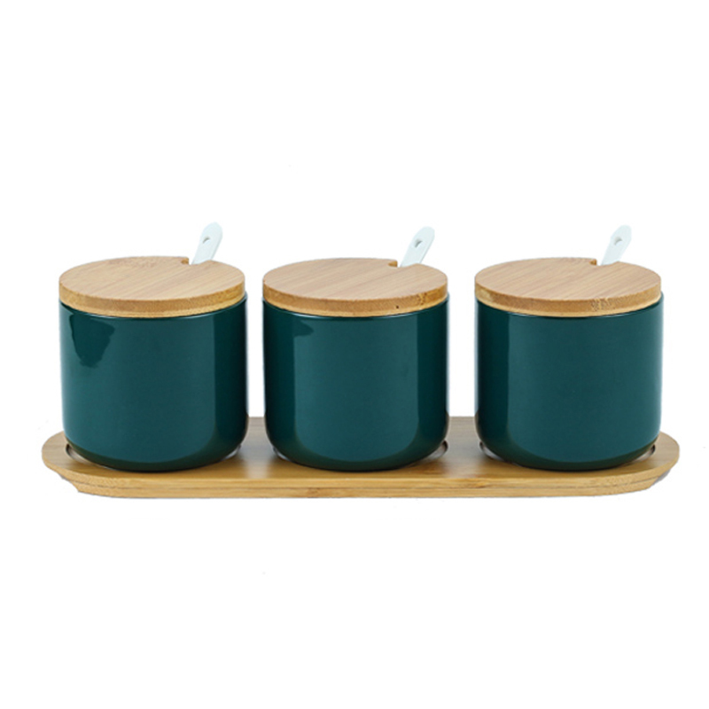 Set di tre in verde