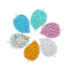 制造商为沙箱提供彩色游乐区沙箱填充颗粒和彩沙。 - Product Image 1