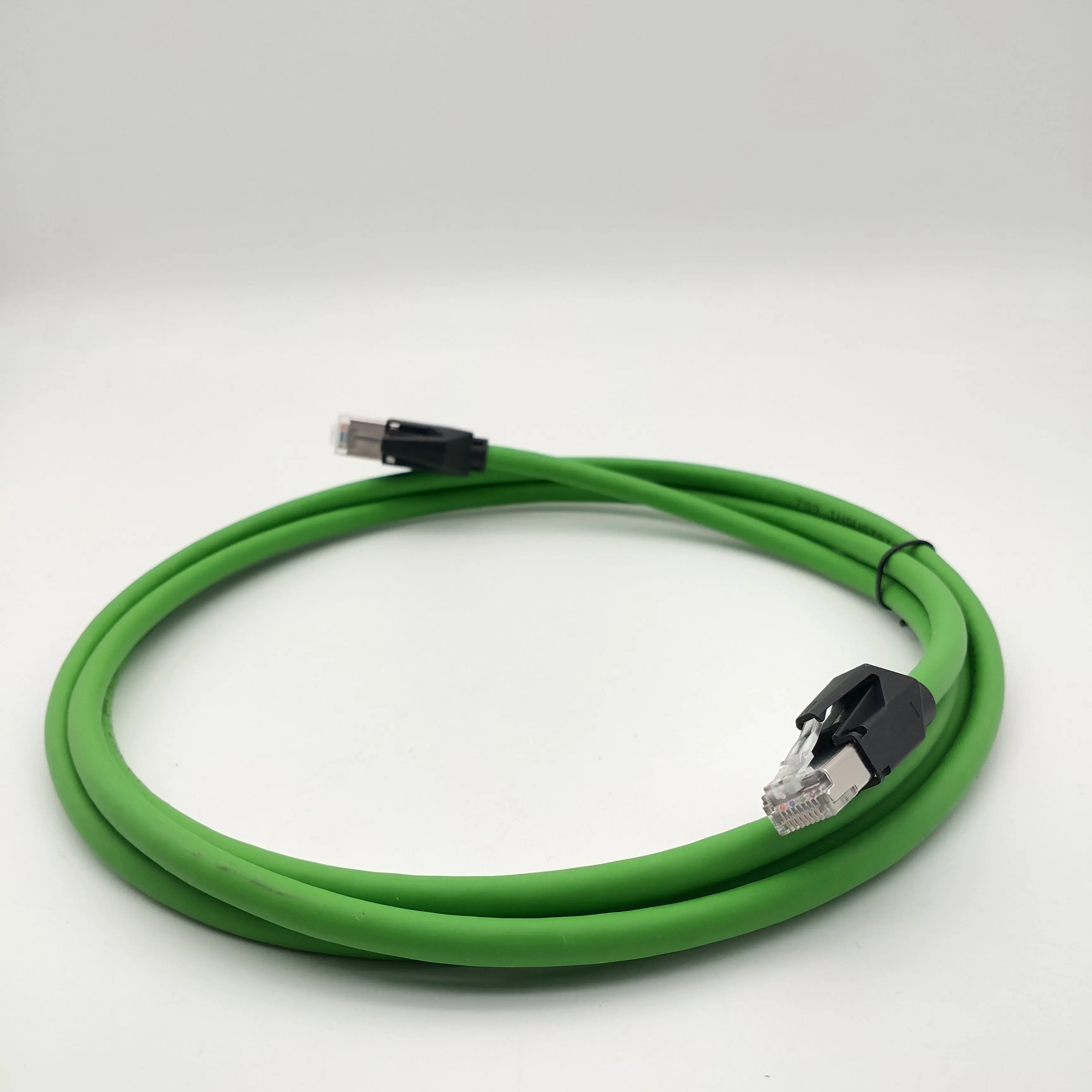 Rj45 8pin Ethernet Verbinding Groene Kabel Met Eind Afgeschermde Verbindingskabel