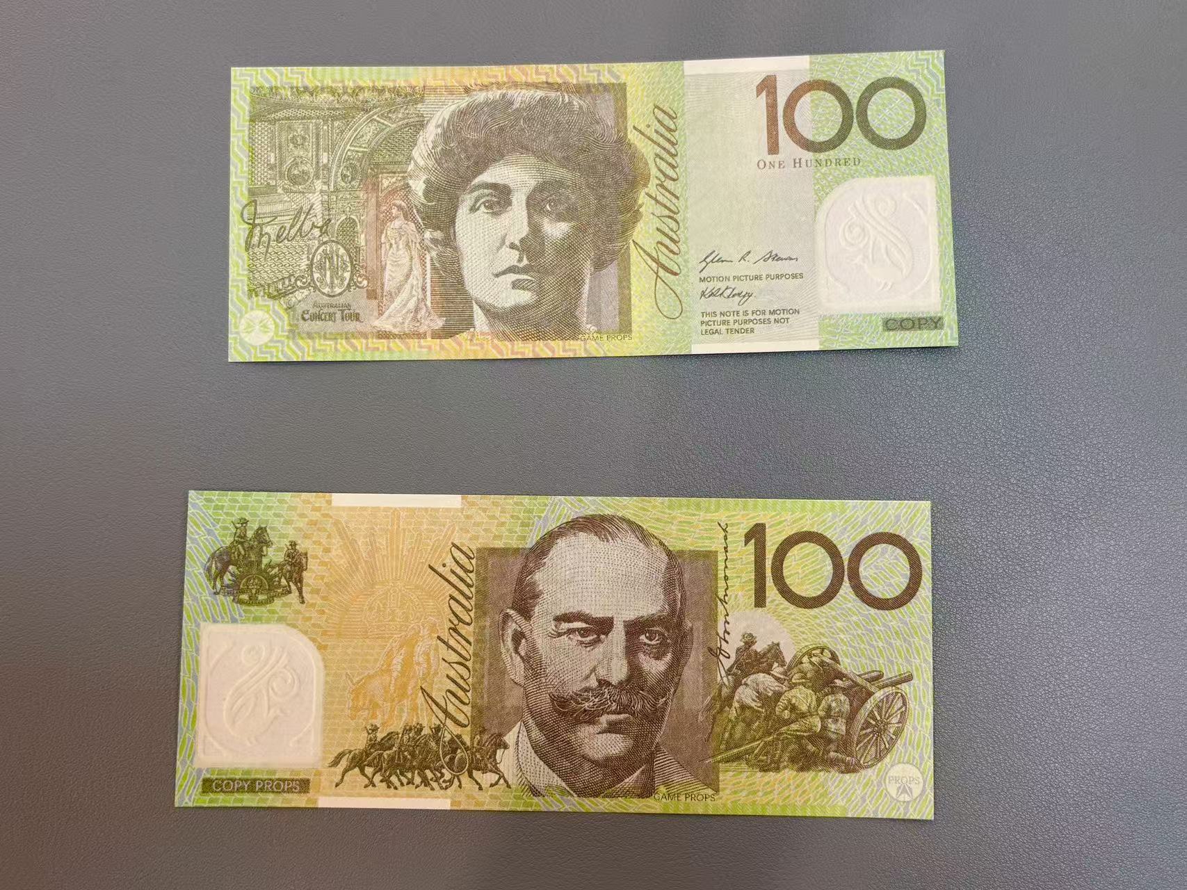 100 dollars australiens (100 pièces/douzaine)