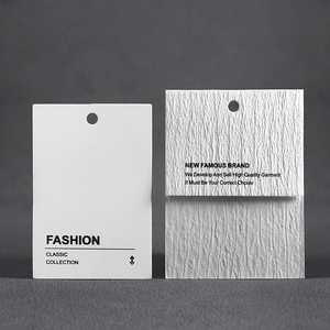 Papel de impresión de textura ecológica, diseño personalizado, etiquetas colgantes para ropa y prendas de vestir con cordón