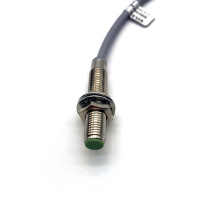 SVLEC M8 Magnetic Proximity <strong>Sensor</strong> 2 Meter In-Ductance Extended Sensing with 2mm <strong>Detection</strong> Distance Flush Mounted