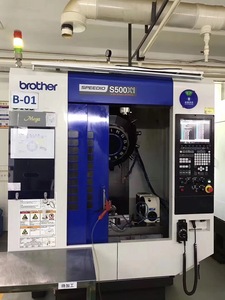 Ikinci el BROTHER S500X1 yüksek hassasiyetli delme ve kılavuz çekme merkezi CNC işleme makinesi - Product Image 3