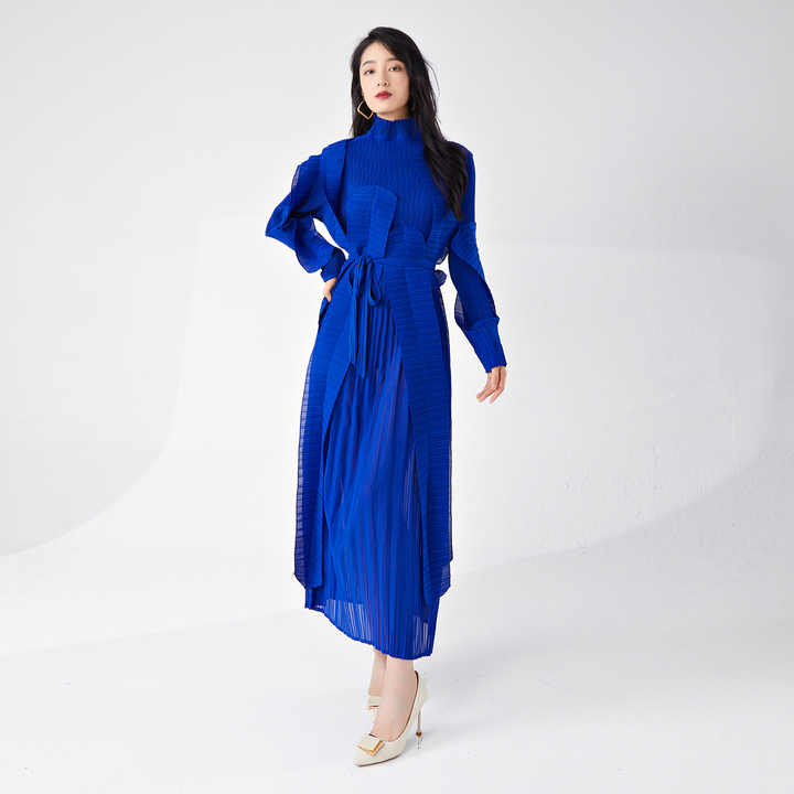 Hochwertige unregelmäßige Vestidos lange Kleider Frauen elegantes Design Spleißen plissierte weibliche Abendkleid auf Lager schnelle Lieferung