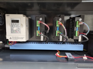 6090เครื่องตัดเราเตอร์ CNC อัตโนมัติพร้อม3.2kw แกนหมุน CNC เครื่องแกะสลักไม้เครื่องแกะสลักเลเซอร์และเราเตอร์ไม้ - Product Image 5