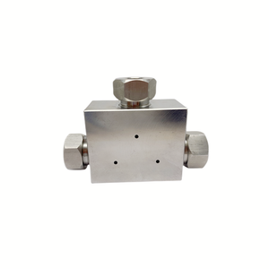 A-0776-1ウォータージェット60K1/4 IN垂直3方向 - Product Image 5