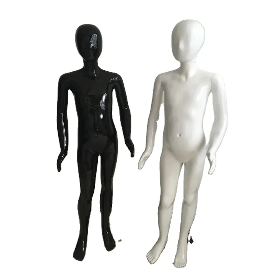 Manichino in plastica per bambini in piedi per tutto il corpo modello per bambini vendita calda PP lucido in bianco e nero supporto da 140cm per bambini ragazzi 10 pezzi