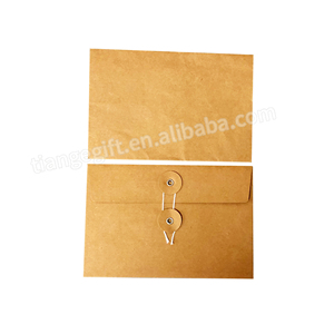 Benutzer definierter Umschlag mit Knopf Logo Verpackungs dokument danke Geschenk karten Kraft papier umschlag mit Schnur knopf verschluss - Product Image 1