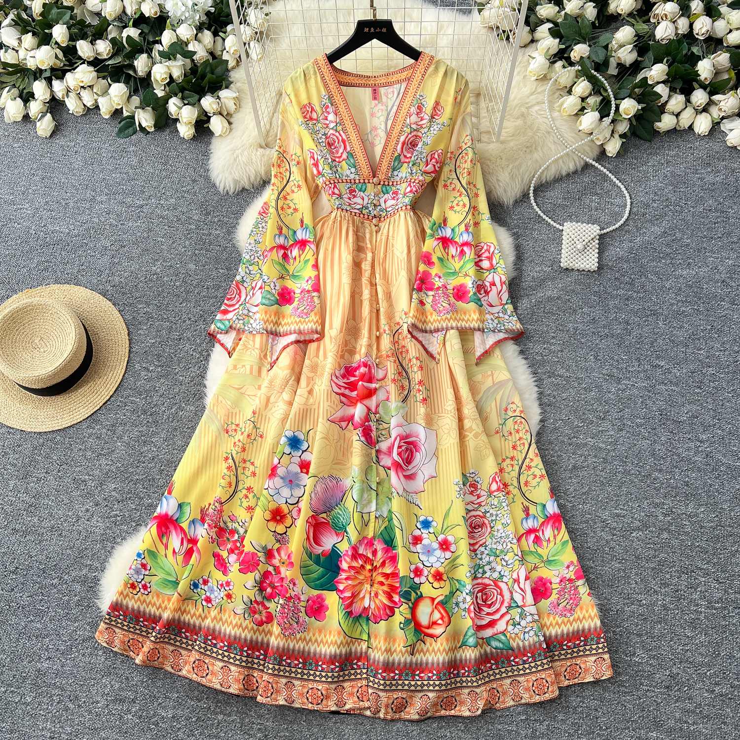 yellow-greenish-red